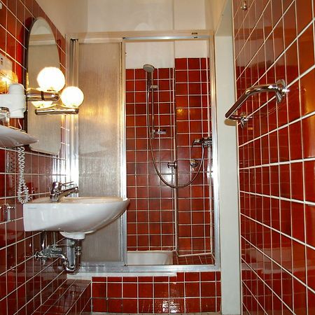 Hotel Zum Studio Гамбург Экстерьер фото